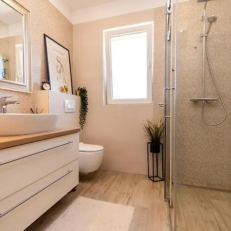 Villa Kala Entire With Private Pool