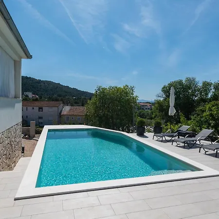 Kala Entire With Private Pool Bilice