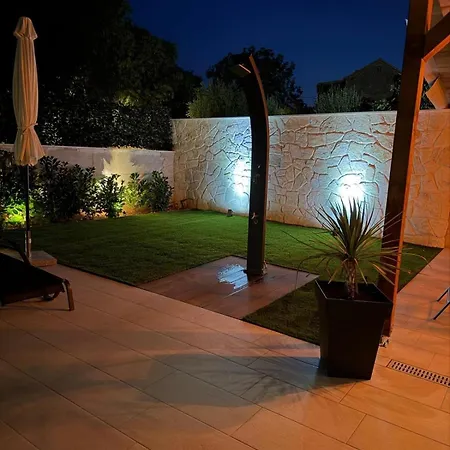 Kala Entire With Private Pool